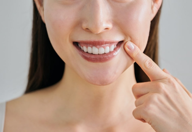 ガミースマイルの女性