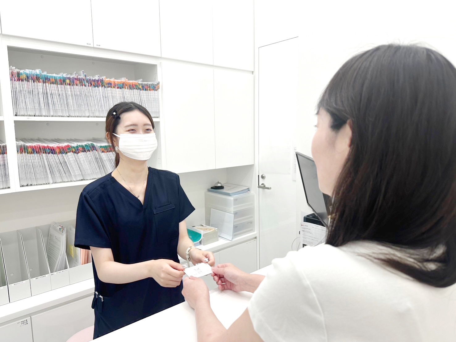 初回検診費用(相談+精密検査+診断)が<br />
LINE登録で無料