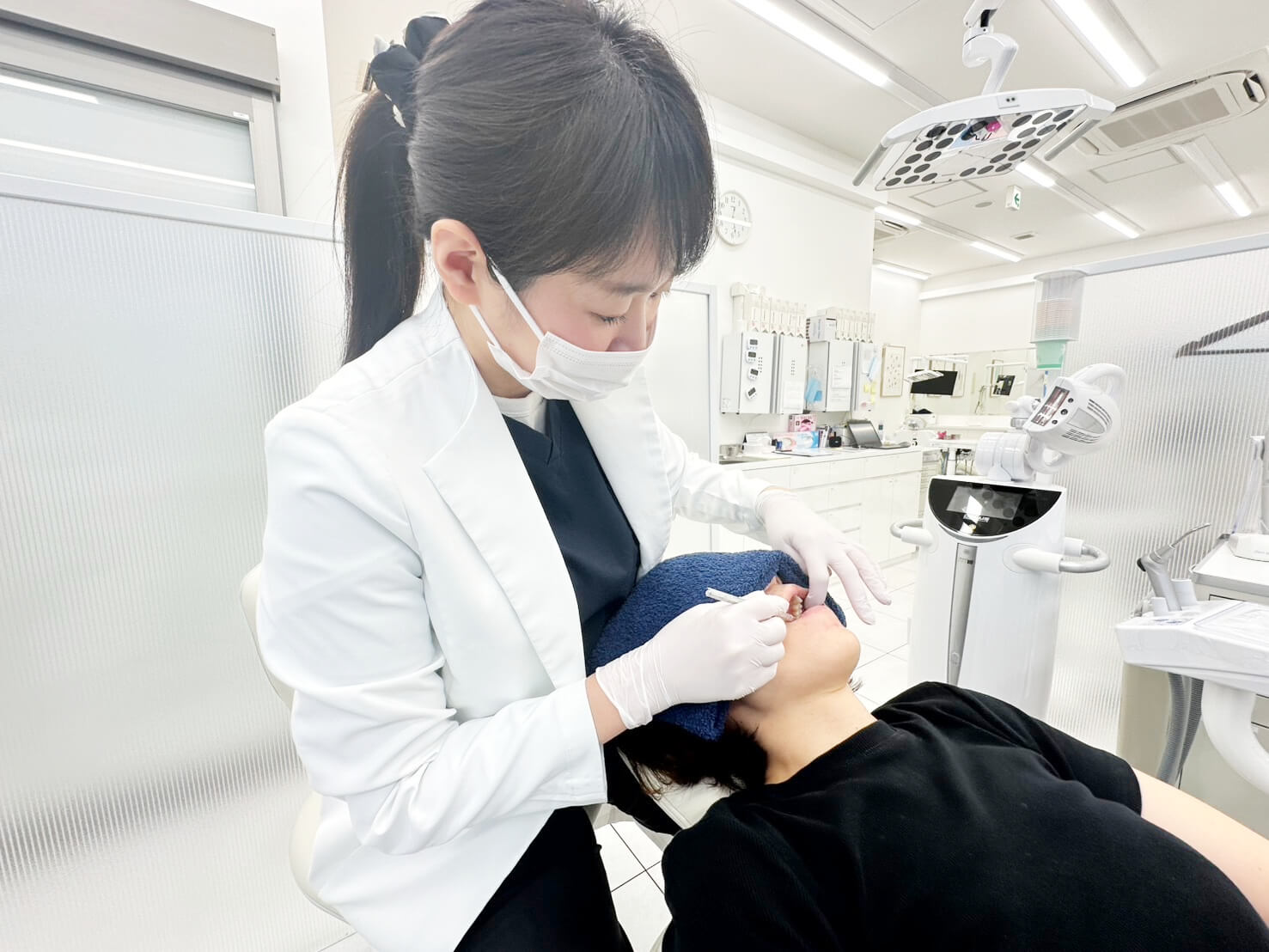 矯正経験豊富なドクターが在籍<br />
審美性と治療スピードにこだわる